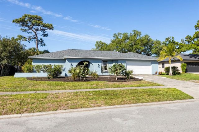 2952 HADLEIGH CT, Clearwater, FL 33761