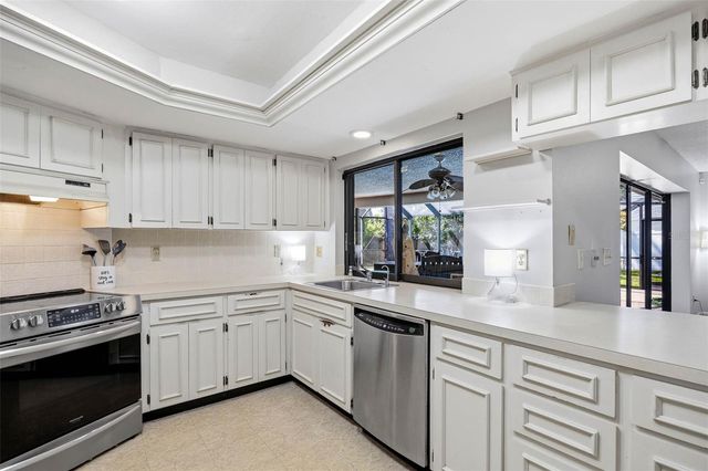 2952 HADLEIGH CT, Clearwater, FL 33761