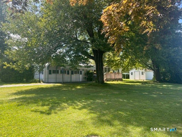 22 Robin Road, Colchester, CT 06415