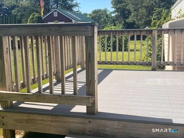 22 Robin Road, Colchester, CT 06415