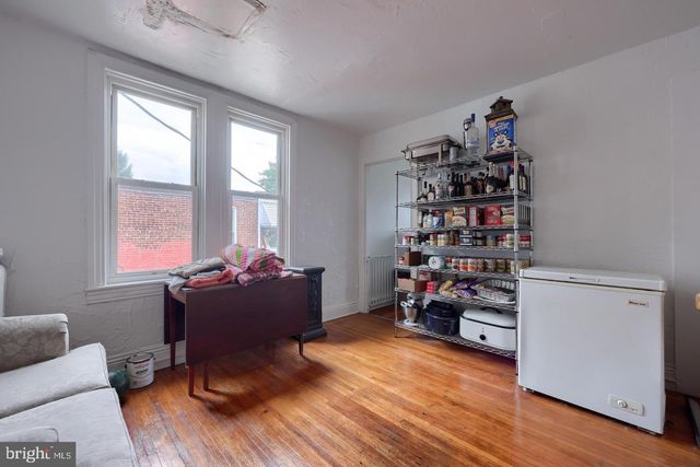 656 LINDEN AVE, York, PA 17404