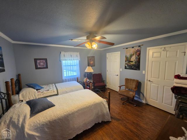 5703 S 27th Street S, Paragould, AR 72450