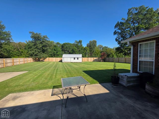 5703 S 27th Street S, Paragould, AR 72450