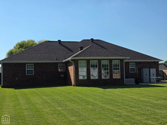 5703 S 27th Street S, Paragould, AR 72450