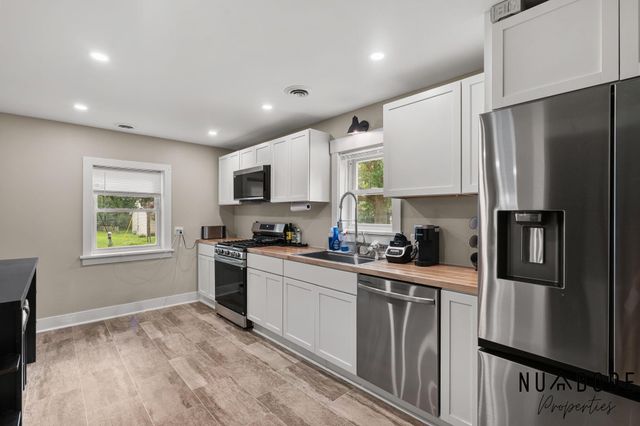 3135 Hoehn Street NW, Grand Rapids, MI 49504