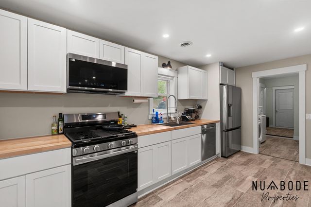 3135 Hoehn Street NW, Grand Rapids, MI 49504