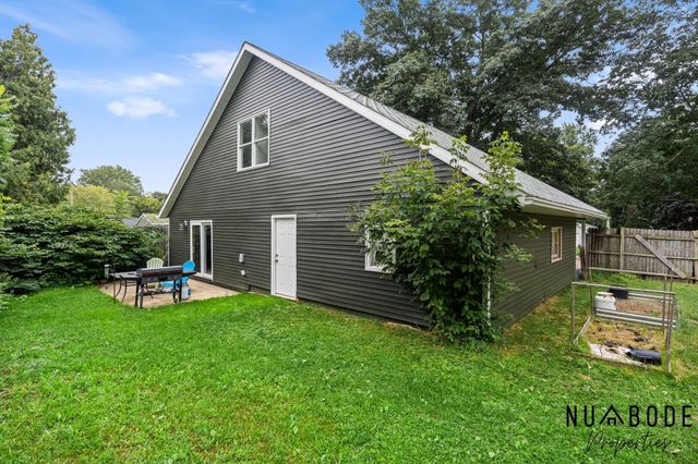 3135 Hoehn Street NW, Grand Rapids, MI 49504