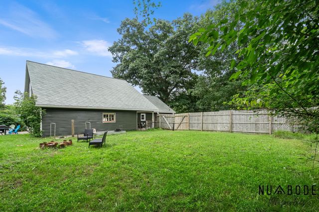 3135 Hoehn Street NW, Grand Rapids, MI 49504