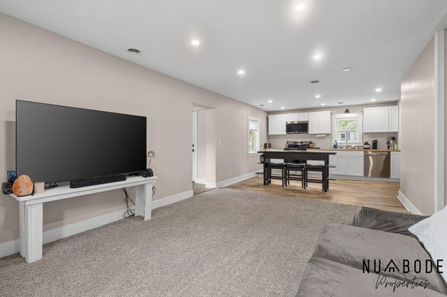 3135 Hoehn Street NW, Grand Rapids, MI 49504