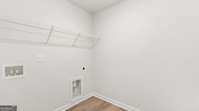 1833 Meadow Green Circle, Gainesville, GA 30501