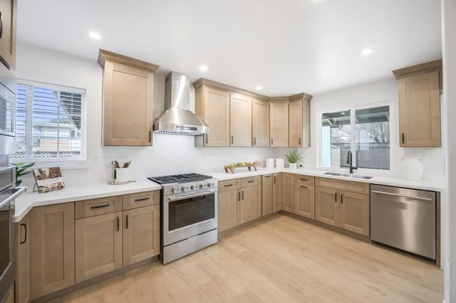 1202 Foxworthy Avenue, San Jose, CA 95118