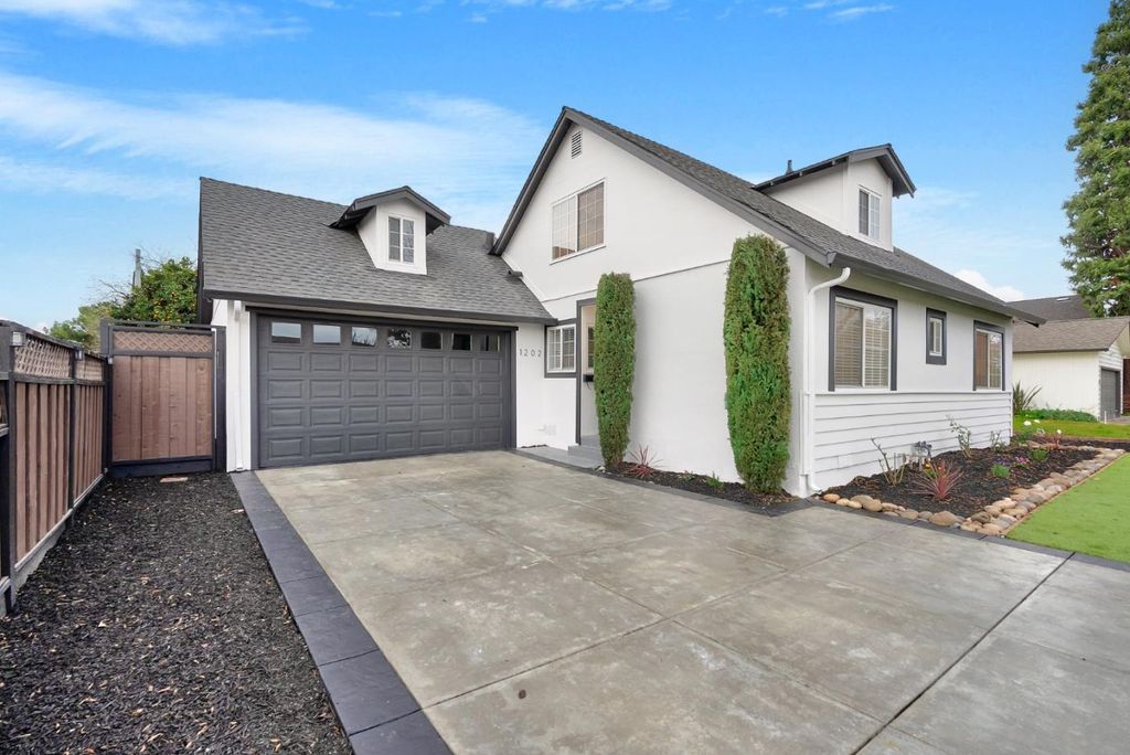1202 Foxworthy Avenue, San Jose, CA 95118