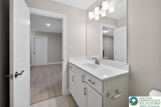3006 North Cider Drive, Whitehall Twp, PA 18052