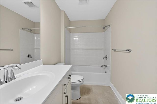 3006 North Cider Drive, Whitehall Twp, PA 18052