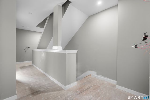 15 Colby Court, New Haven, CT 06515
