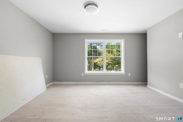 15 Colby Court, New Haven, CT 06515