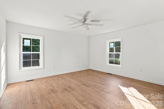 910 Little Brook Circle, York, SC 29745