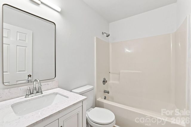 910 Little Brook Circle, York, SC 29745