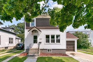 230 N Dickason Boulevard, Columbus, WI 53925