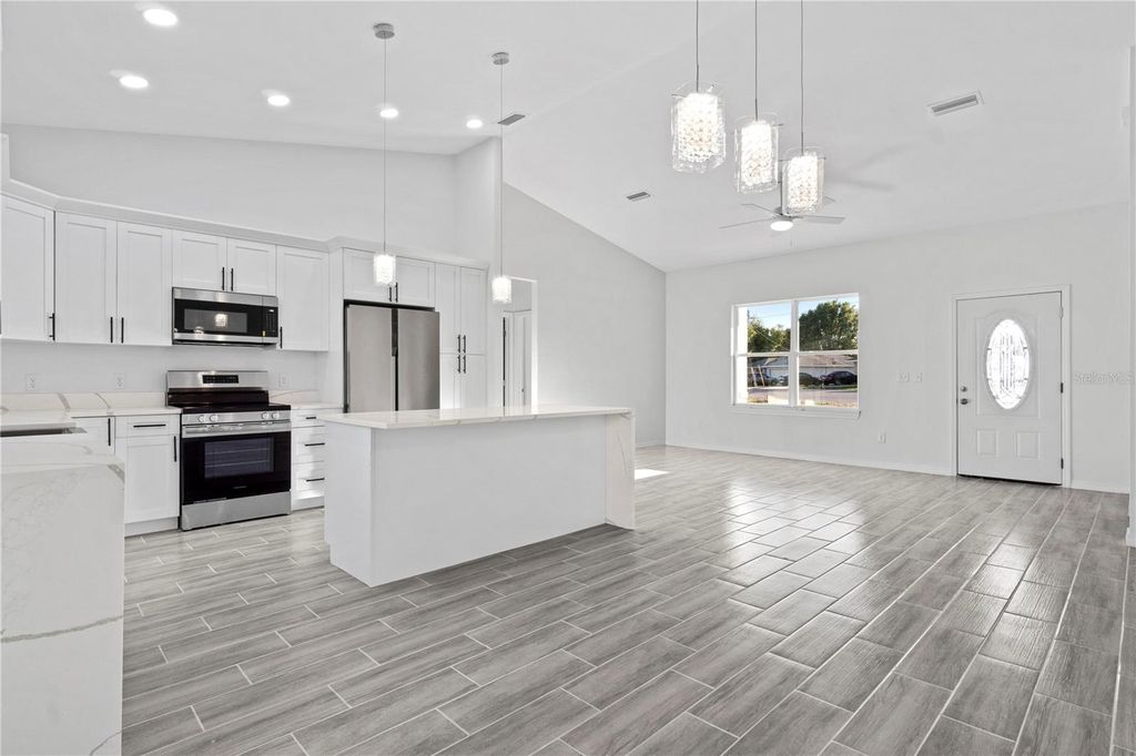 Image 5 of property listing at 42 JUNIPER PASS TERRACE, Ocala, FL 34480