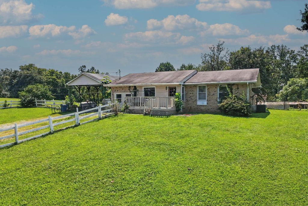 3725 Bianco Rd, Joelton, TN 37080