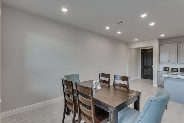 509 Hutchinson Lane, Lewisville, TX 75077