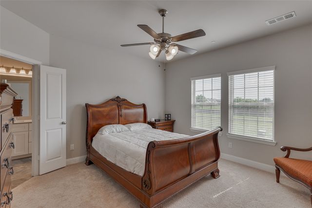 509 Hutchinson Lane, Lewisville, TX 75077