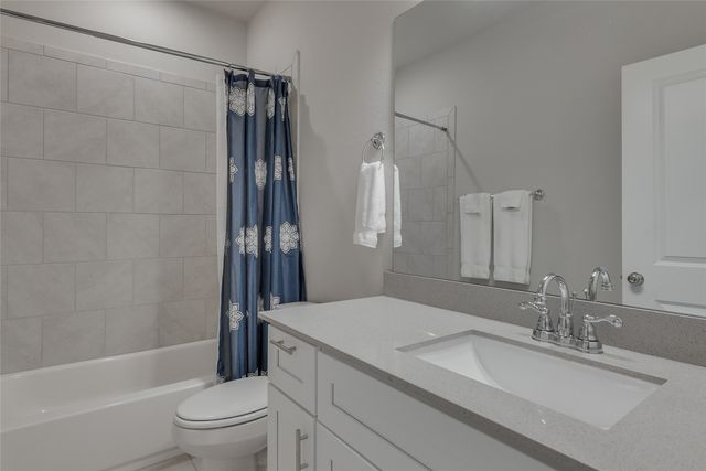 509 Hutchinson Lane, Lewisville, TX 75077