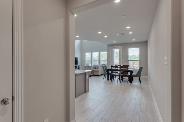 509 Hutchinson Lane, Lewisville, TX 75077