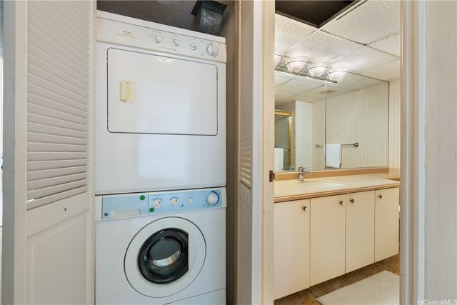 1600 Ala Moana Boulevard 1912, Honolulu, HI 96815