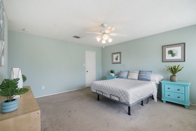 905 Valleybrook Drive, Lewisville, TX 75067