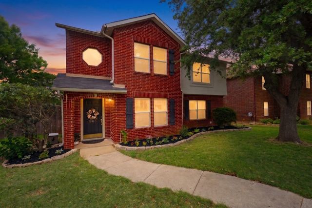 905 Valleybrook Drive, Lewisville, TX 75067