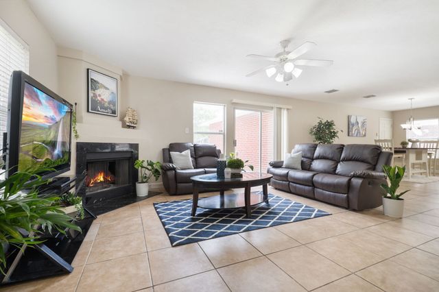 905 Valleybrook Drive, Lewisville, TX 75067