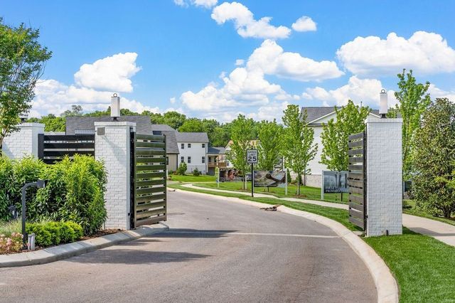 5009 Fairhaven Cir, Thompsons Station, TN 37179