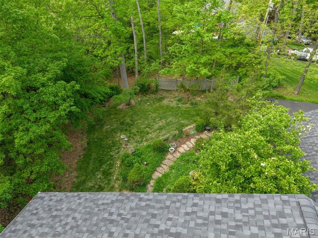 18525 Sassafras Place Drive, Wildwood, MO 63038