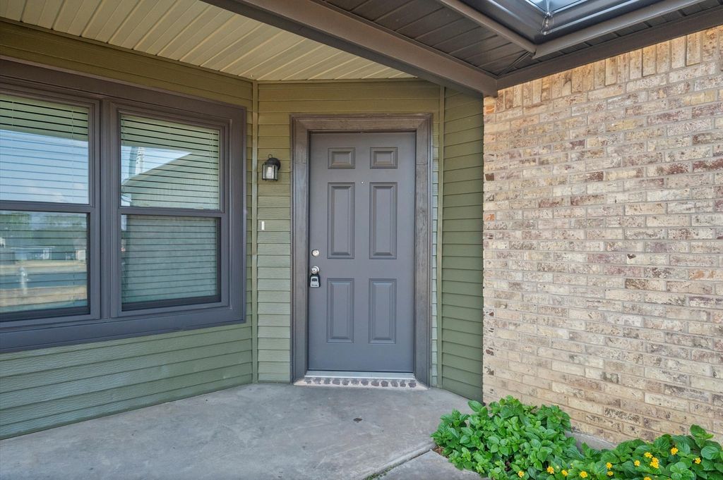 2812 Paisley Street, Denton, TX 76209 — photo 2