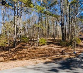 110 Bunnie Trail, Ellenwood, GA 30294