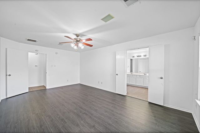 7207 Highland Oak Court, Richmond, TX 77407