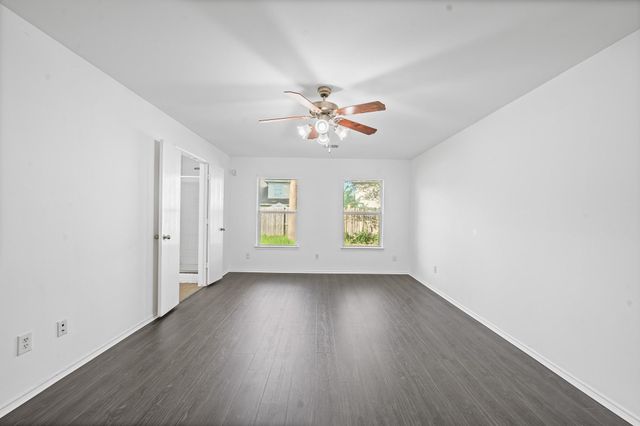 7207 Highland Oak Court, Richmond, TX 77407