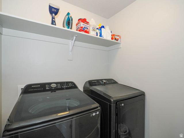 699 E RYEGRASS DR, Eagle Mountain, UT 84005