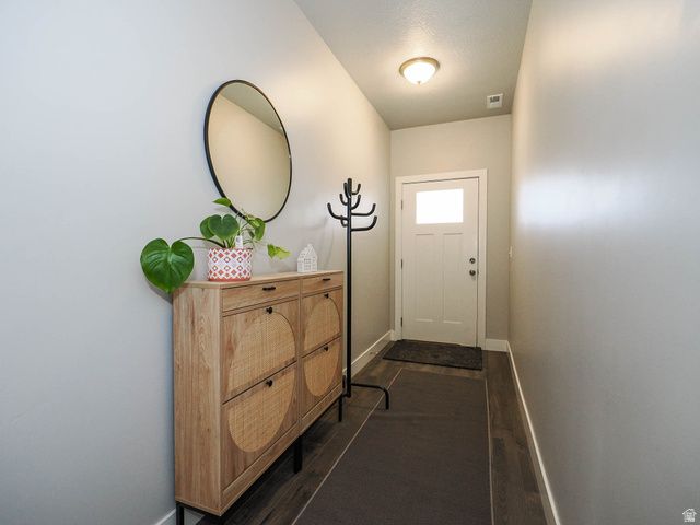 699 E RYEGRASS DR, Eagle Mountain, UT 84005