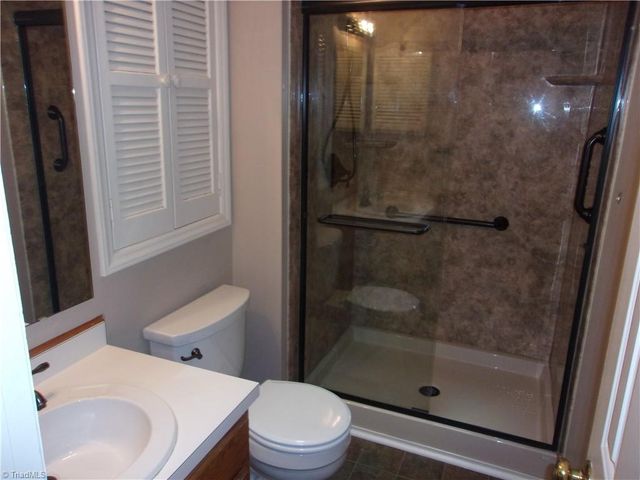 3225 Cypress Park Road D, Greensboro, NC 27407