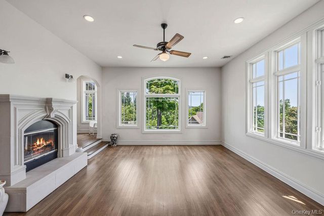 4 Katavolos Drive, Tomkins Cove, NY 10986