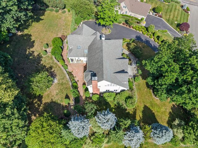 4 Katavolos Drive, Tomkins Cove, NY 10986