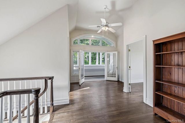 4 Katavolos Drive, Tomkins Cove, NY 10986