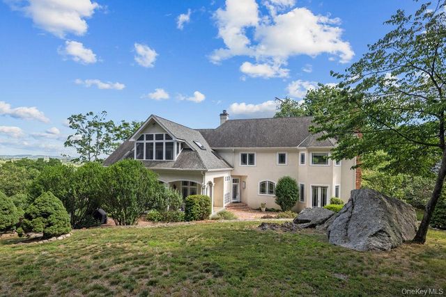 4 Katavolos Drive, Tomkins Cove, NY 10986