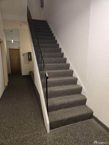 130 23rd Avenue 1, San Francisco, CA 94121