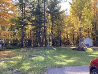 933 W Genesee Road, Sanford, MI 48657