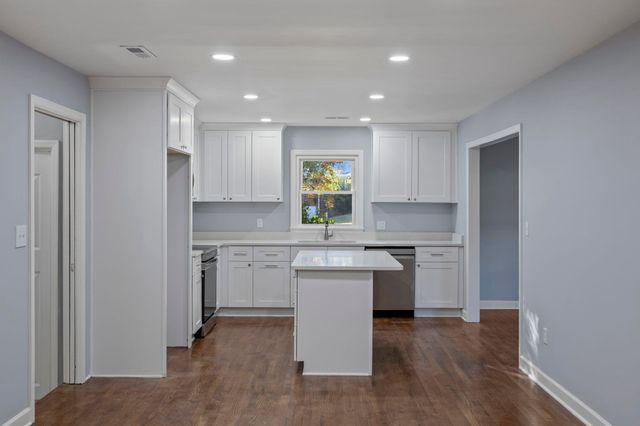 104 Sunline Place, Spartanburg, SC 29307