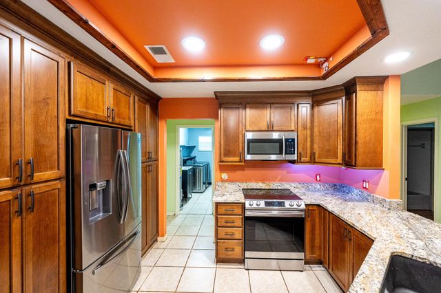 381 SW Lucero Drive, Port St Lucie, FL 34983